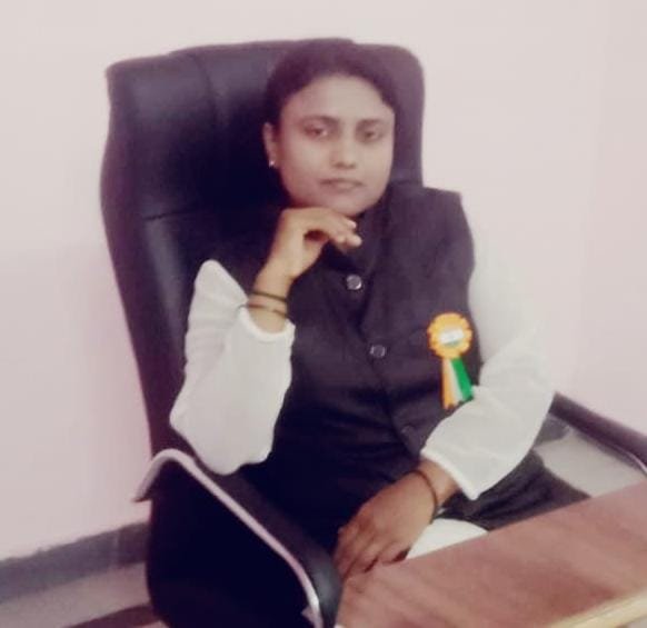 Niloofar m khazi